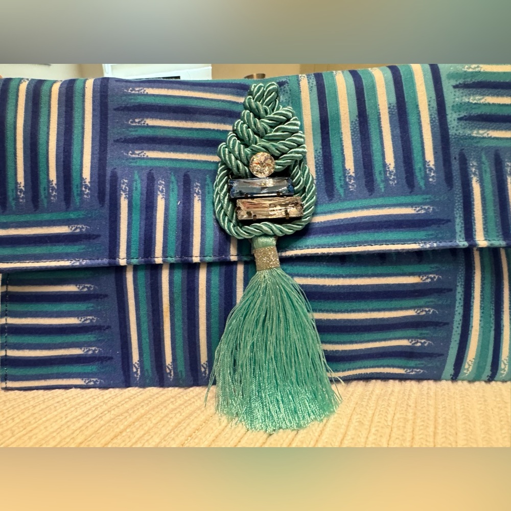 Women’s clutch bag
